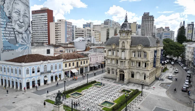 O novo Centro de Curitiba: por que investir agora é uma oportunidade estratégica