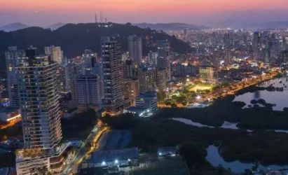 Como é viver no bairro Fazenda, em Itajaí: infraestrutura, comércio, escolas e proximidade da praia
